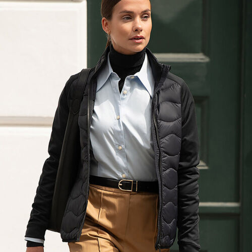 Women’s Stillwater – premium hybrid down jacket Thumbnail